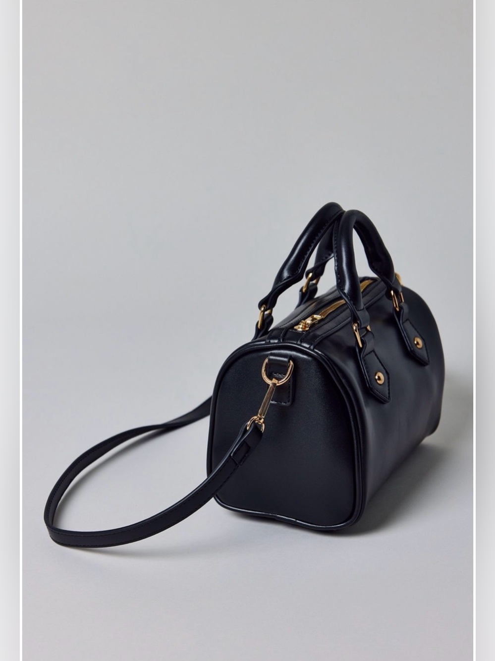 NEW Urban Outfitters Silence +Noise Bette Crossbody Bowler Bag